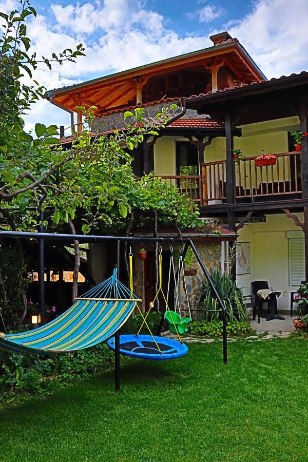 Green House - Попниколови Saparewa Banja Exterior foto